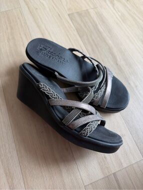 Skechers Luxe Foam Strappy Wedge Sandals Size EU 37 US 7